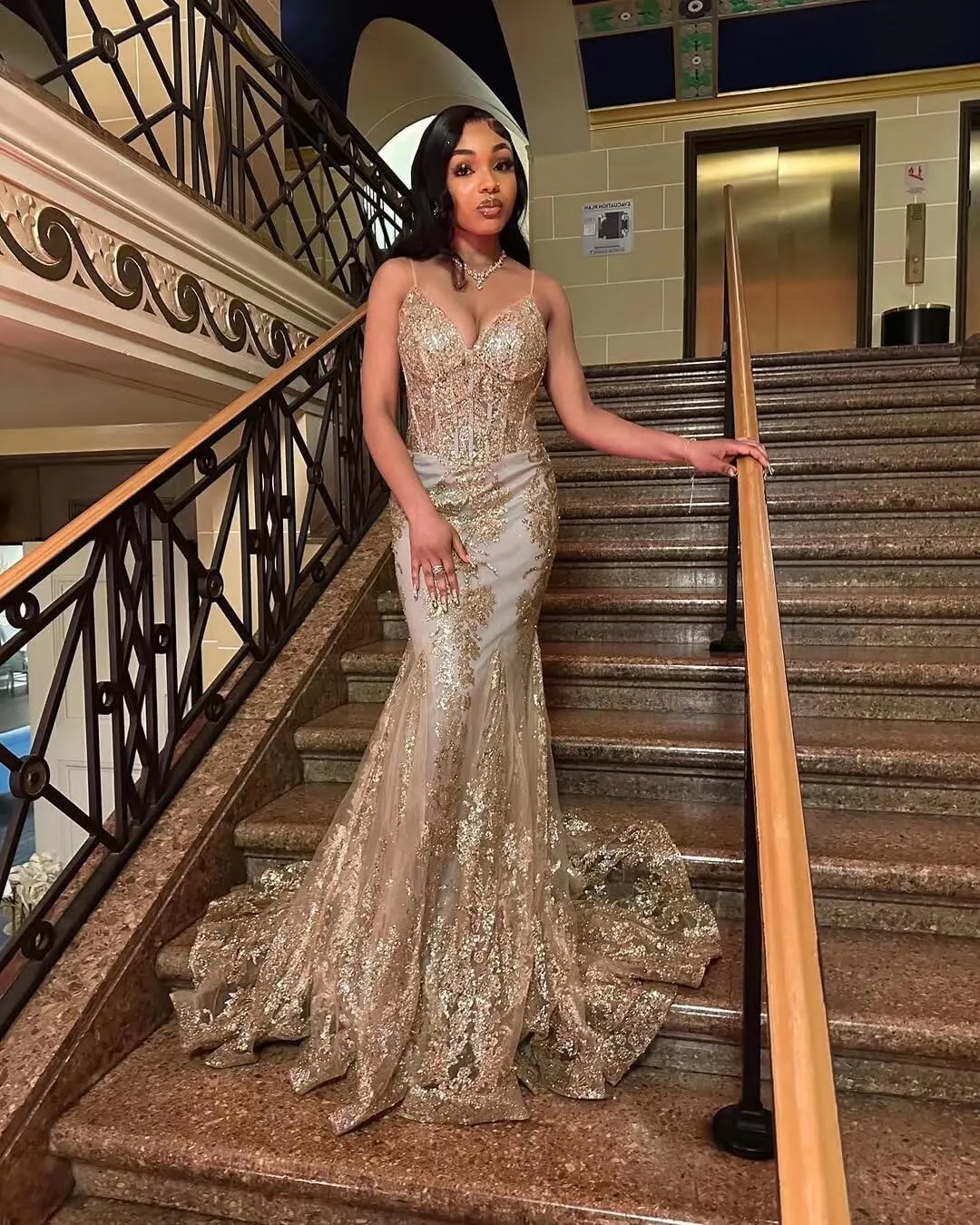 Sparkly Sequin Mermaid Prom Dresses with Train 2025 Spaghetti Straps Corset Formal Dresses Bodycon Ball Gowns XOD0425